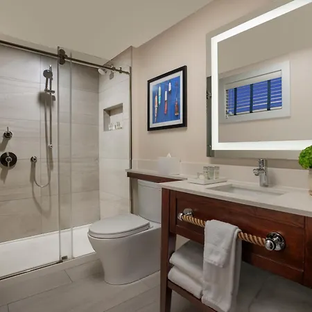 Hyannis Harbor Hotel (Adults Only)-3